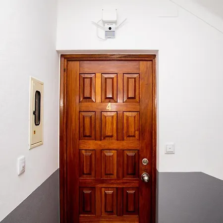 Macrisbete 4 * Fátima