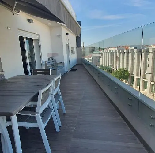 Macrisbete 4 * فاطمة